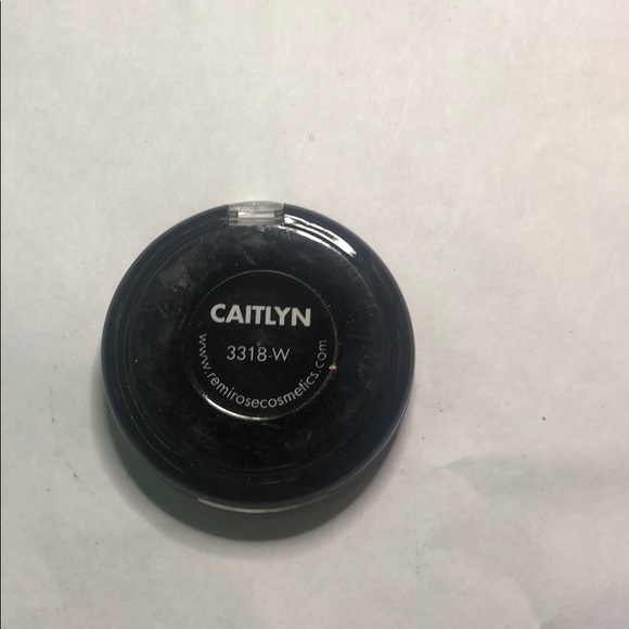 Remi Rose Highlighter - Picture 3 of 3